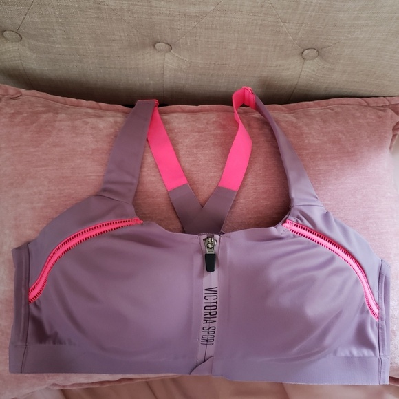 Victoria's Secret Other - Victorias secret sport ultra max knockout bra 38D